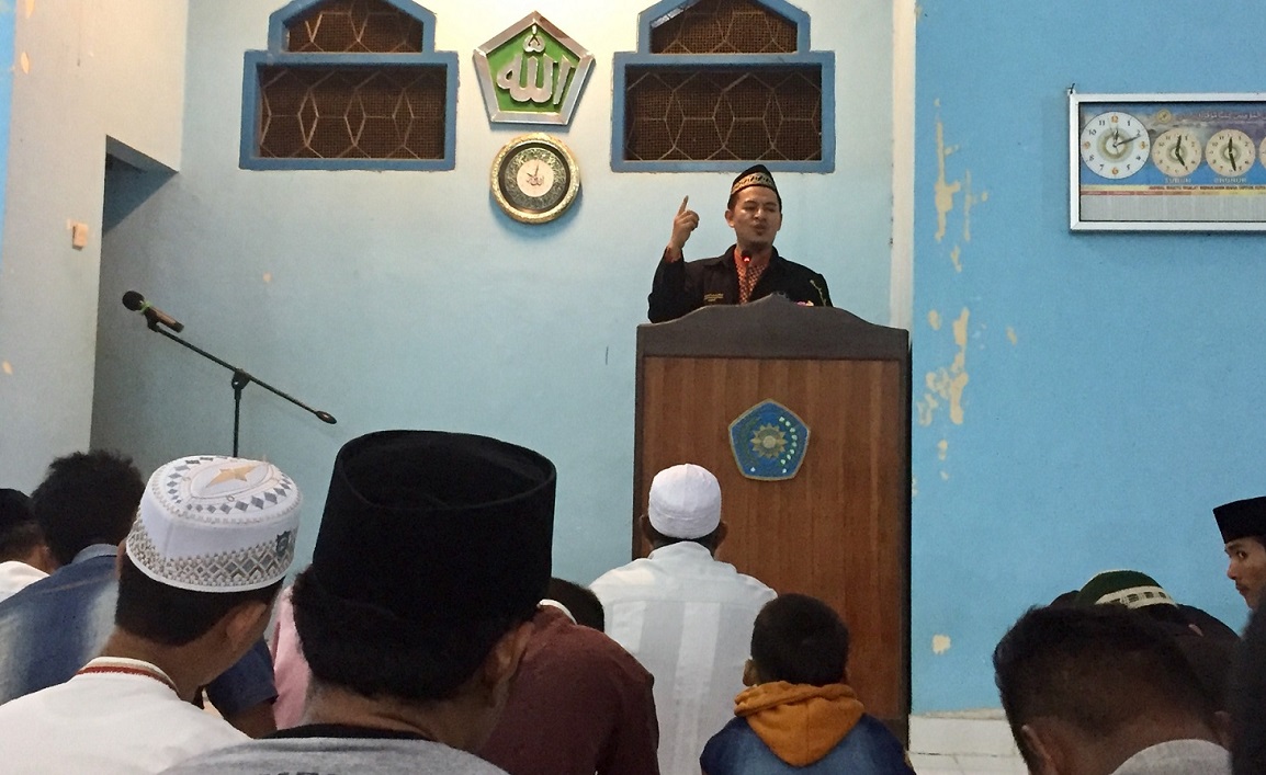 Masjid Kampus STKIP Muhammadiyah Sorong Gelar Shalat Gerhana Bulan