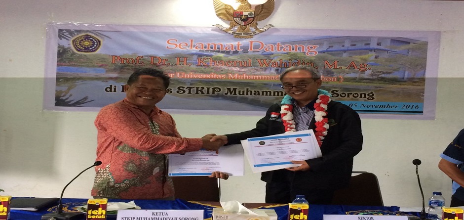 15 Mahasiswa UM Cirebon Bersenang-senang di Kampus Biru